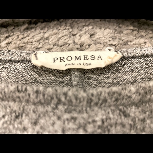 Promesa Asymmetrical Sweater - Picture 3 of 4